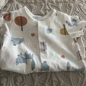 Adorable Fox Print Baby 100% cotton romper